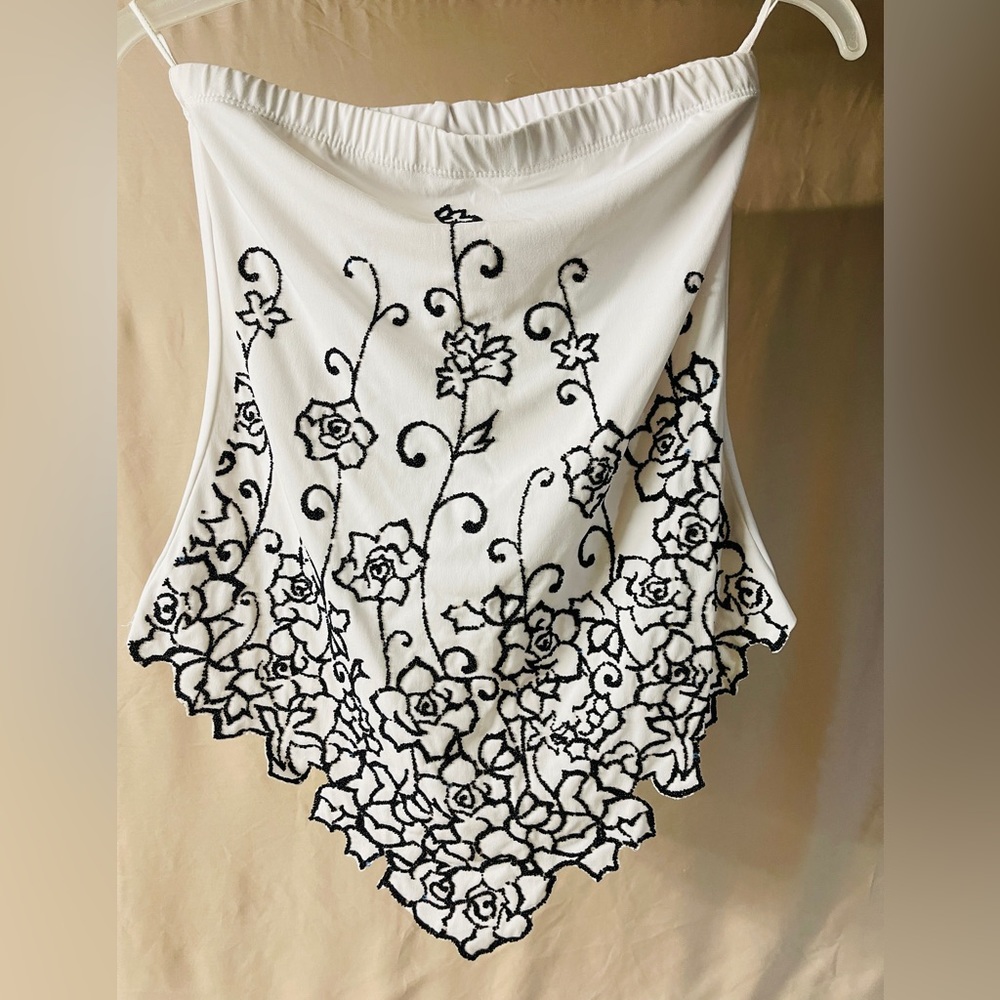 Strapless top with beautiful beaded detail